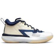Skor Nike Jordan ZION 1